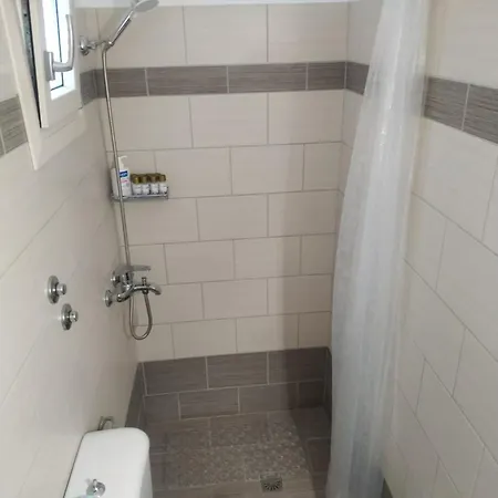Astra Apartment Skiathos Town