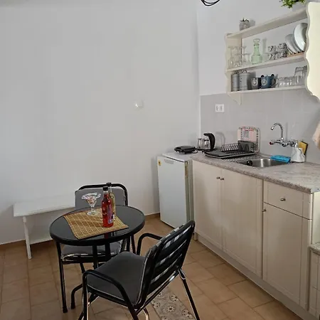 Astra Apartment